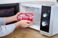 Miniatyrbild 2 av 7: EMSA CLIP & MICRO Round Box 1,1L Röd - Transparent 1 st (N1060500)