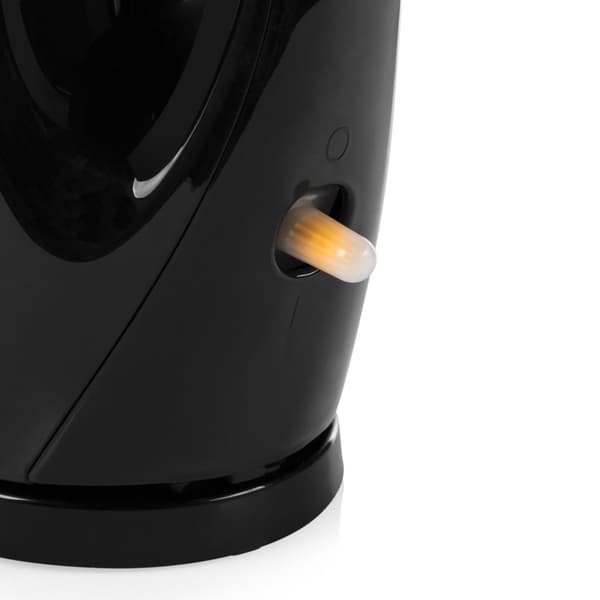 Tristar WK-3384 Vattenkokare - 1,7 liter - 2200 W - Svart