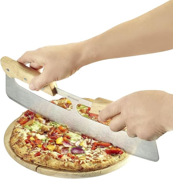 Pizza Pro Cradle Knife – pizzaleikkuri, ihanteellinen pienille Flammkuchenin pizzamäärille – ruostumaton teräs, puu (kumipuu), PP, ST