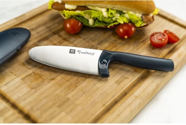 Zwilling Twinny Børnekniv - Kniv til børn - Børnekokkekniv 10cm - Blå
