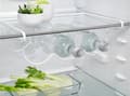 Miniatyrbillede 2 af 4: Electrolux universal flaskeholder til køleskab - 9029802106