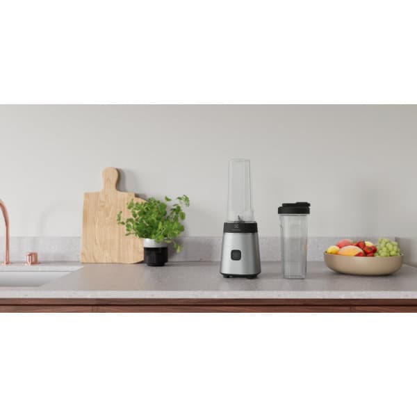 Electrolux Create 3 Sport Blender E3SB1-4ST -tehosekoitin