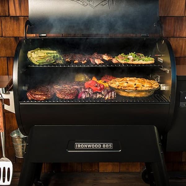 Traeger Grilli Ironwood D2 885 Musta