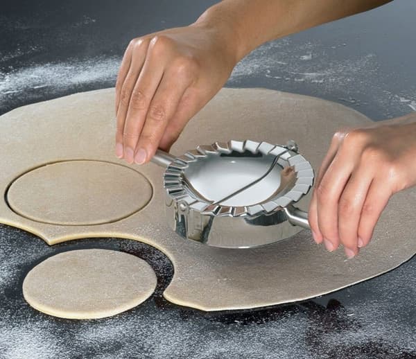 4 I 1 MASKINE TIL DEJ, PASTA OG DUMPLINGER KiNGHOFF KH-3114-b