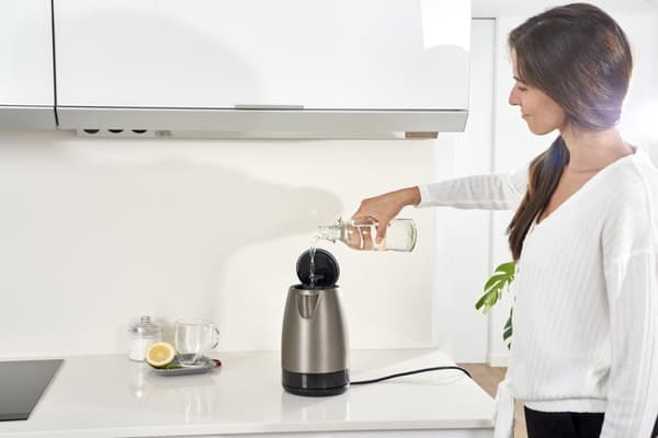 Vattenkokare Black & Decker ES9580040B 1,7L 2200W