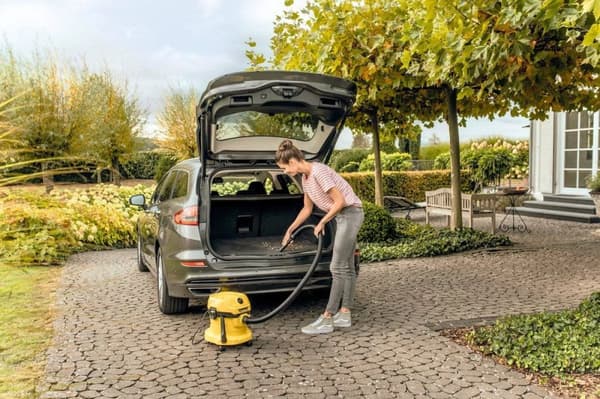 Kärcher - WD 2 Plus - V-12/4/18 våd og mad - 1000 W - affaldsbeholder 12L - strømkabel 4m