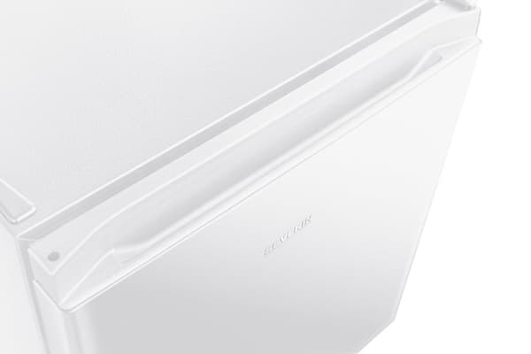 Severin KB 8877 - Minibar - minikøleskab - fritstående - hvid