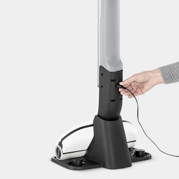 Kärcher batterigolvmopp, arbetsbredd: 30 cm, Li-ion batterisystem, 7,4 volt, universalrulle (1.056-310.0)