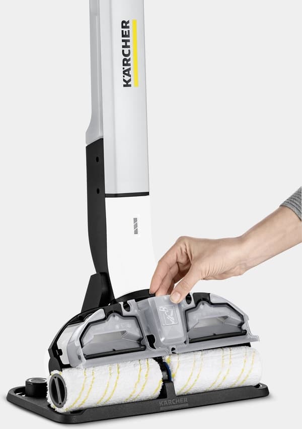 Kärcher batterigolvmopp, arbetsbredd: 30 cm, Li-ion batterisystem, 7,4 volt, universalrulle (1.056-310.0)