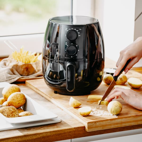 Airfryer 2,5L med konvektionsteknologi og automatisk slukning - Sort