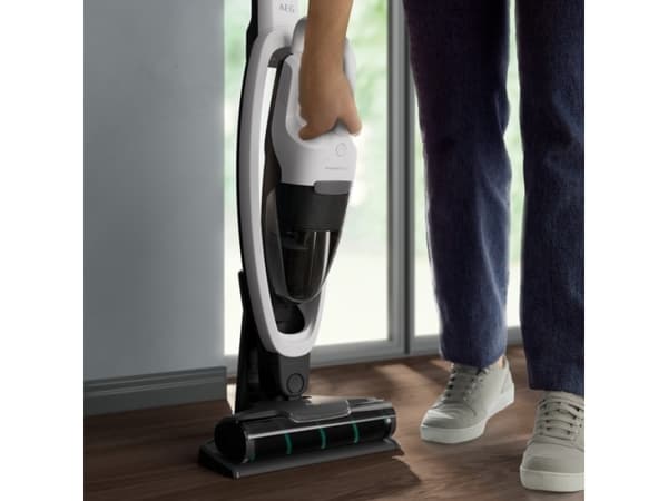 AEG AS52H212XN, Støvsuger med stang, Uten pose, Hvit, 0,3 l, Tørr, Batteri