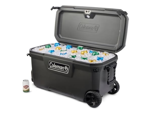 Coleman Convoy 100QT pyörillä varustettu jäähdytyslaatikko