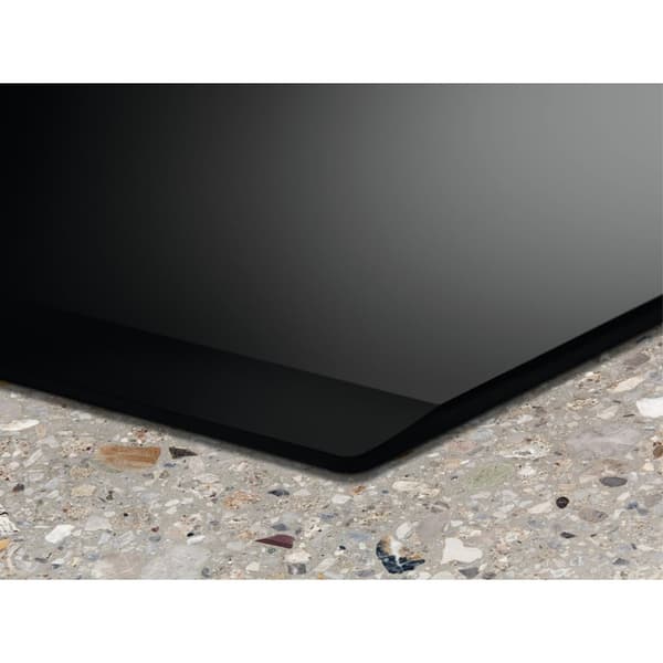 Electrolux EIV734 Svart Inbyggd 68 cm Zon induktionshäll 4 zon(er)
