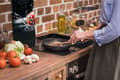 Pikkukuva 6 / 11: LASINEN LEIKKUULAUTA 2 x 30 x 52 MUSTA