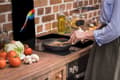 Pikkukuva 6 / 11: LASINEN LEIKKUULAUTA 2 x 30 x 52 MUSTA