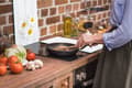 Pikkukuva 6 / 11: LASINEN LEIKKUULAUTA 2 x 30 x 52 VALKOINEN