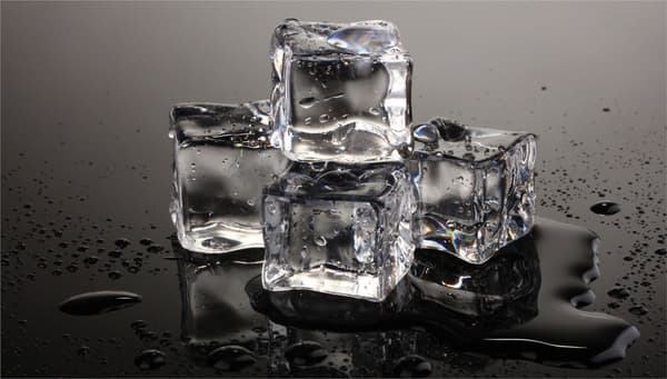 SKÆREBRÆT I GLAS 52x30 IS