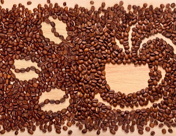 SKÄRBRÄDA I GLASPLATTA 52x40 KAFFE