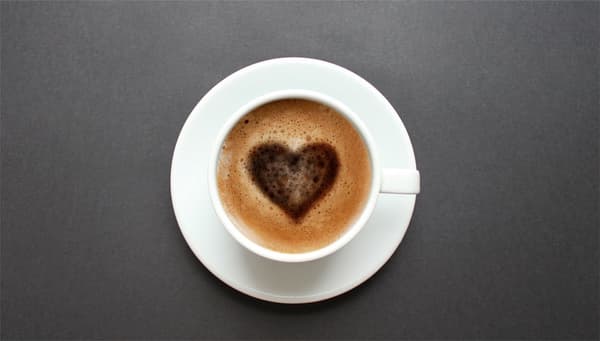 SKÆREBRÆT I GLAS 52x30 KAFFE