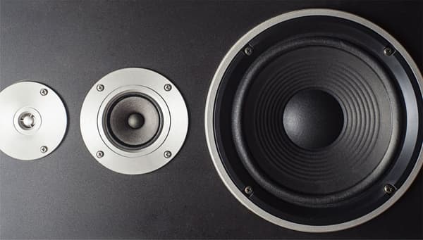 SKÄRBRÄDA I GLAS 52x30 MUSIK