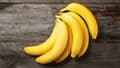 Miniatyrbillede 2 af 11: SKÆREBRÆT I GLAS 52x30 BANAN