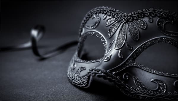 SKÄRBRÄDA I GLASPLATTA 52x30 MASK