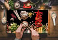 Miniatyrbillede 3 af 11: SKÆREBRÆT I GLAS 52X30 SORT