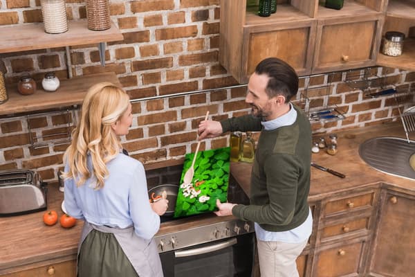 SKÆREBRÆT I GLAS 52x30 GRØN