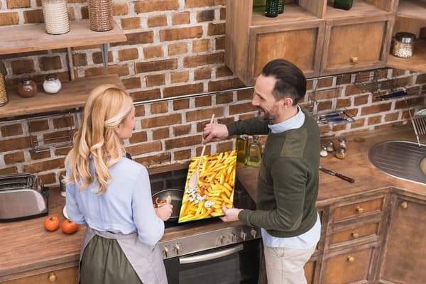 SKÆREBRÆT I GLAS 52x30 POMMES FRITES