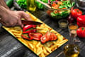Miniatyrbillede 9 af 11: SKÆREBRÆT I GLAS 52x30 POMMES FRITES