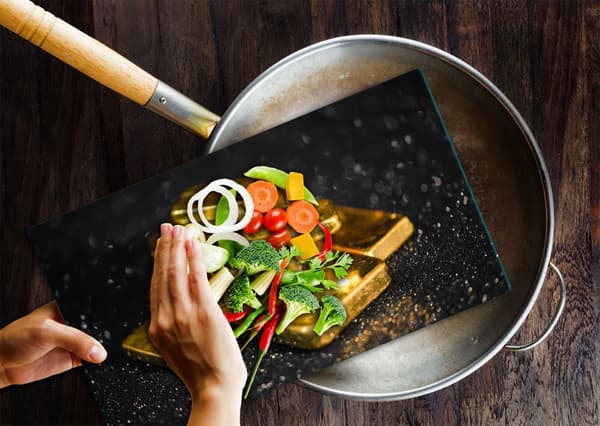 SKÆREBRÆT I GLAS 52x30 GULD