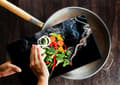 Pikkukuva 4 / 11: LASILEIKKUULAUTA 52x30 CHILI