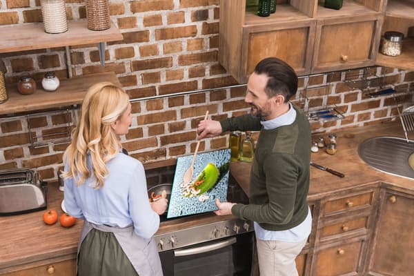 SKÆREBRÆT I GLAS 52x40 KIWI
