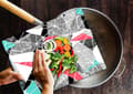 Pikkukuva 4 / 11: LASINEN LEIKKUULAUTA 52x40 KUVIOITA