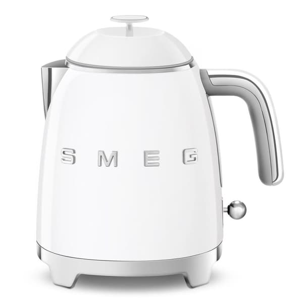 Smeg Vandkedel Hvid Rustfrit Stål 1400 W 800 ml - Effektiv og stilfuld vandkedel til køkkenet derhjemme eller på kontoret.