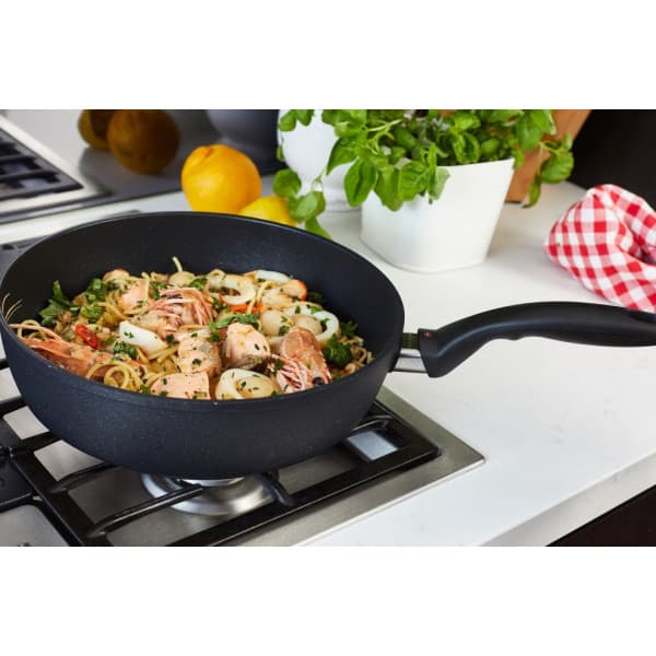 Swiss Diamond XD Classic Induction -paistokasari kannella, 4,2 L