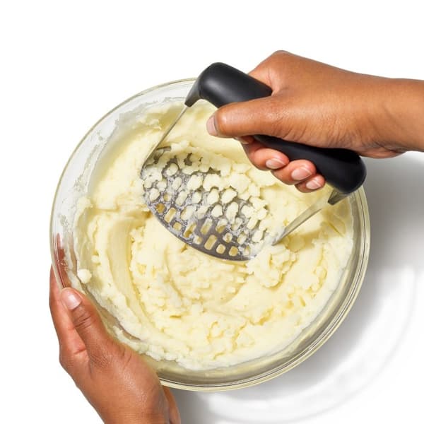 OXO-Stål kartoffelrister, sort, gode greb