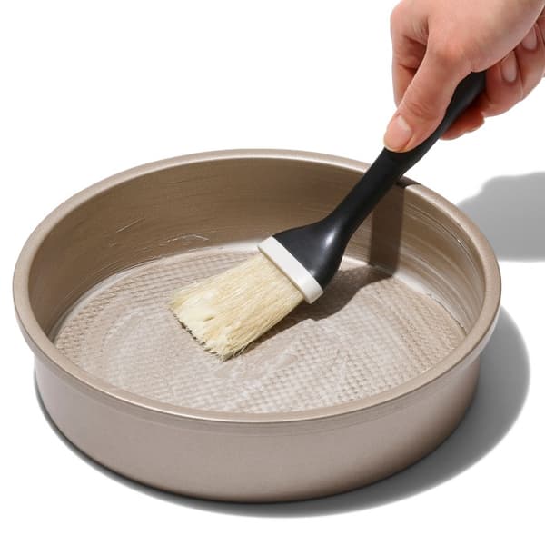 OXO-borste med naturliga borst, svart, bra grepp