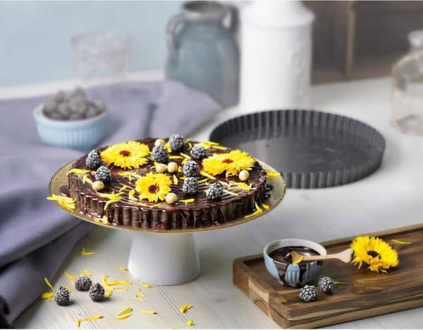 TART-MUOTTI IRROTTAVALLA POHJALLA 28 CM KAISER LA FORME PLUS
