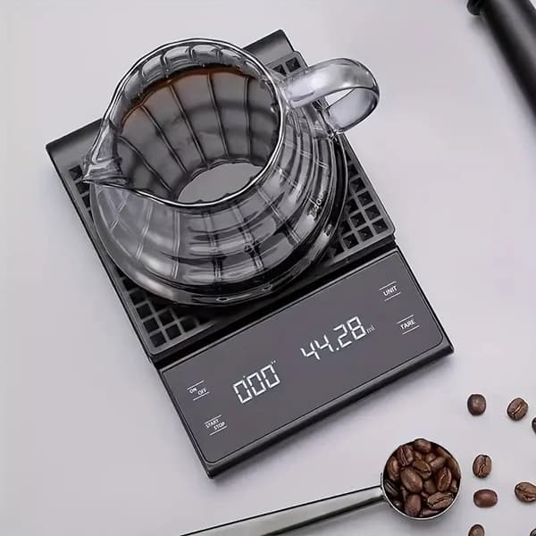 INF Digital kaffevekt, 5 kg/0,1 g med USB-lading Sort