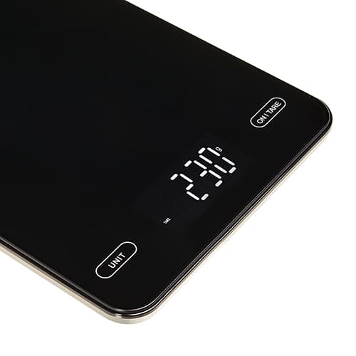AD 3177 svart 10kg köksvåg laddas via USB