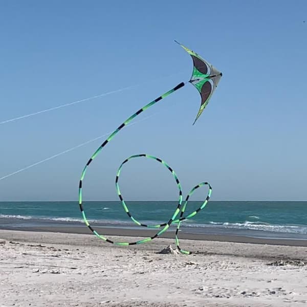 Draktillbehör Prisma Tube Tail 75 fot. Aurora Kite Kite Tail Grön
