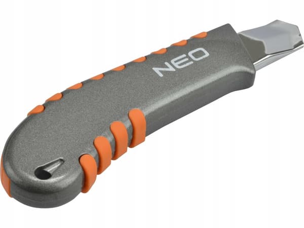 NEO kniv med brækblad 18 mm metalhus