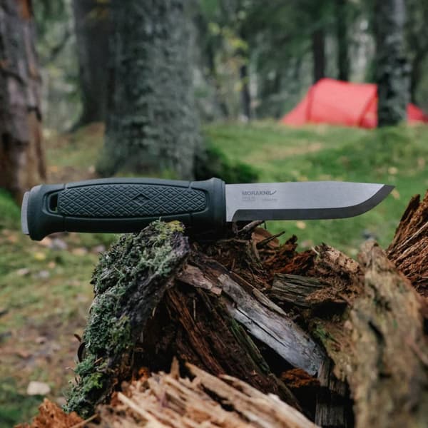 MORAKNIV GARBERG BLACK CARBON GREEN EDITION MED POLYMERSLIDA 14274