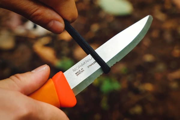 MORAKNIV COMPANION SPARK EMERGENCY, överlevnadskniv, säkerhetskniv med eldstål