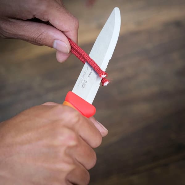 MORAKNIV COMPANION SPARK EMERGENCY, överlevnadskniv, säkerhetskniv med eldstål