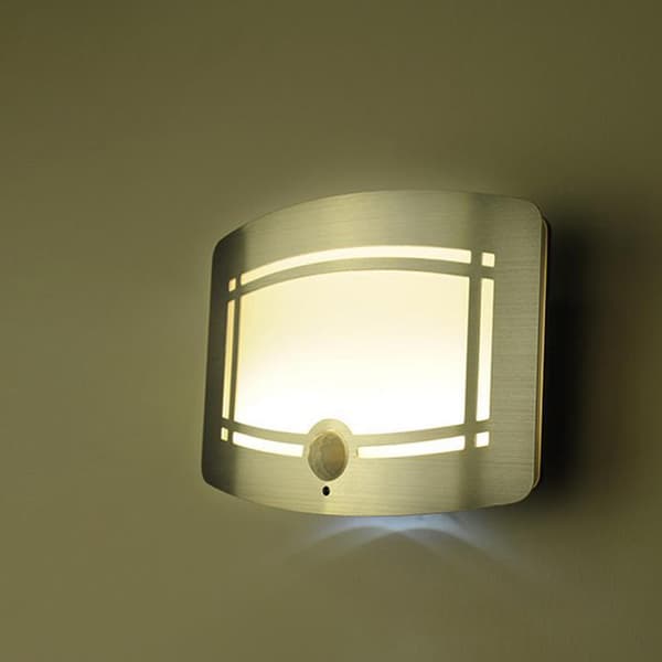 Vägglampa rörelsedetektor - LED batteridriven