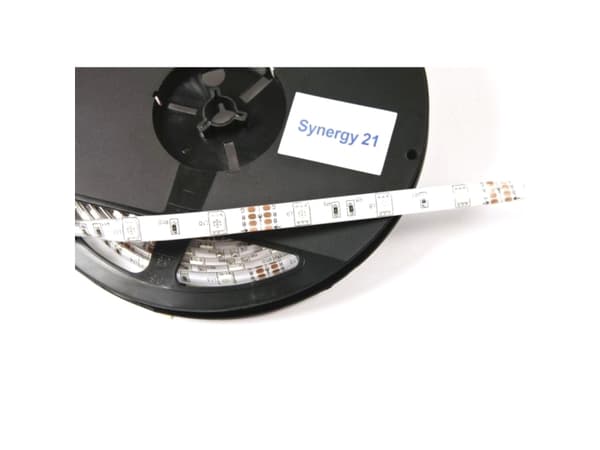 Synergy 21 LED Flex Strip 30 RGB DC24V 36W IP62 Sort, Hvit