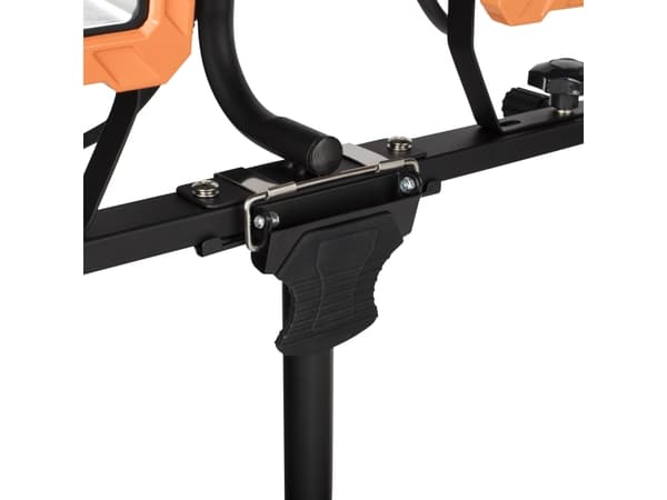 LED arbeidslampe stativ 2 x 30W
