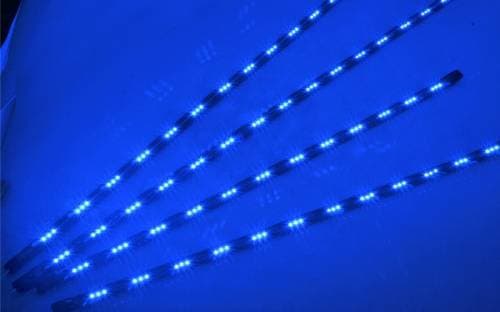 Vattentät LED-strip att fästa under bilen, 4-pack